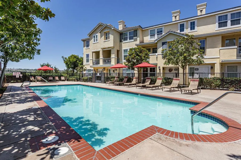Photo #25: PTP2605954 Listing: Photo #25