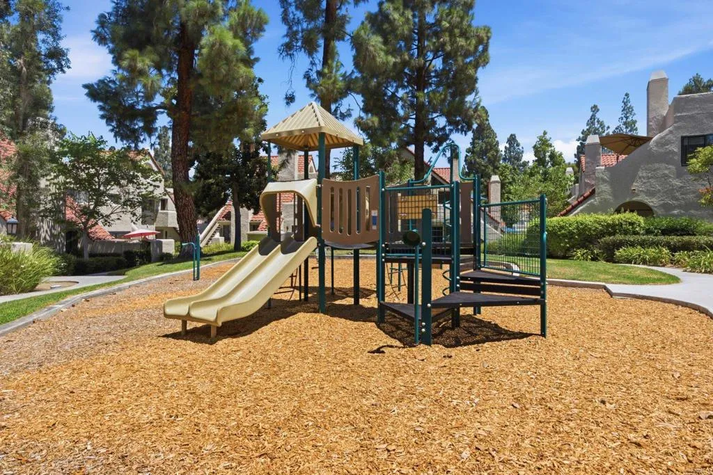 https://cdn.realtyfeed.com/cdn/127/306785996/b9751225a368943d43ff4eaabdfb9d61.webp