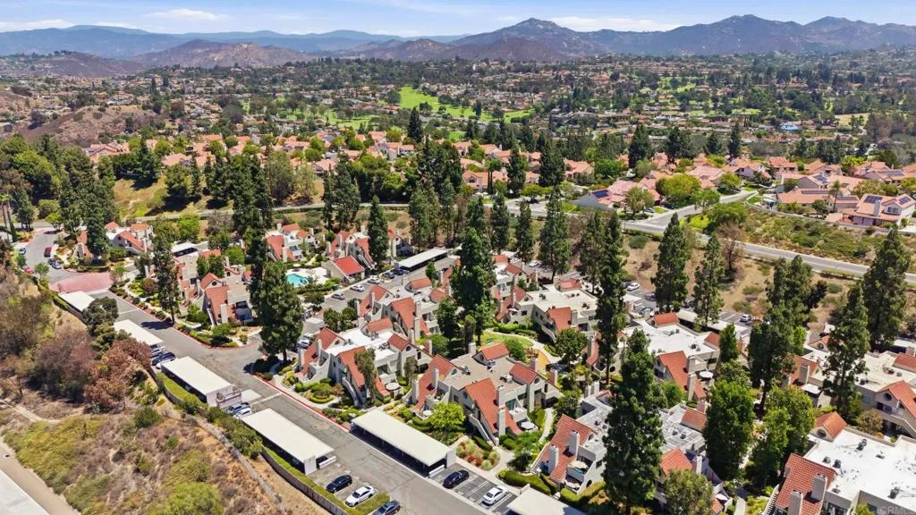 https://cdn.realtyfeed.com/cdn/127/306785996/f7afaf4800615ecf7d750617d6865fdf.webp