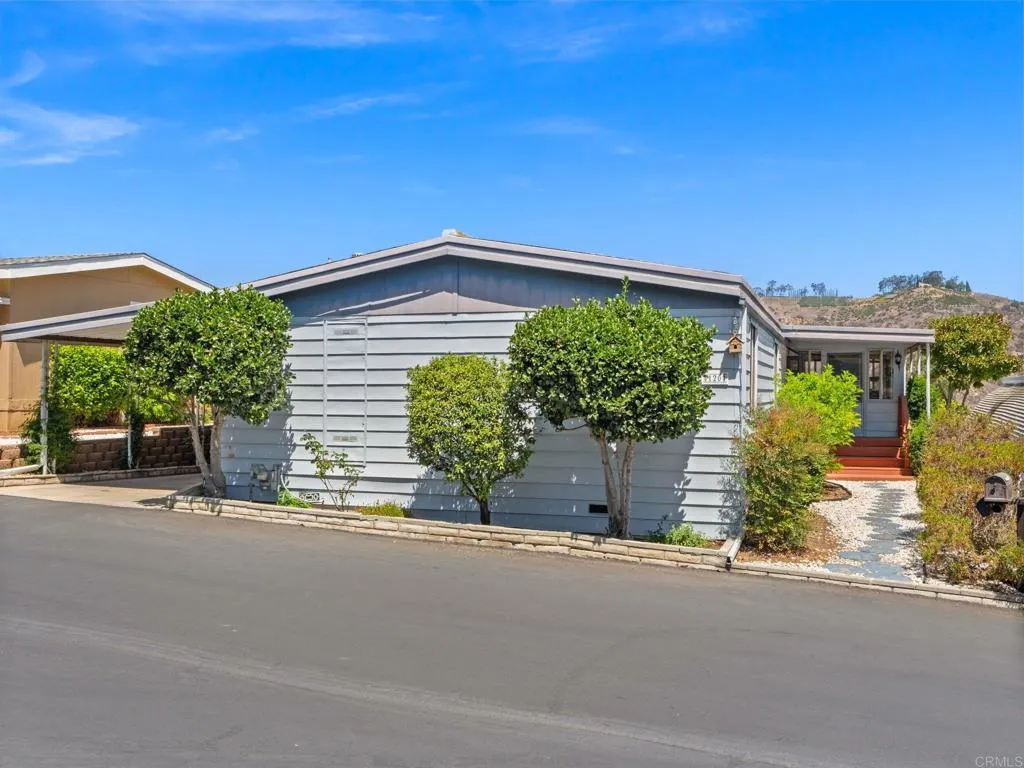 4650 Dulin Road Unit Spc 120, Fallbrook, CA 92028 - Main photo, Fallbrook, CA