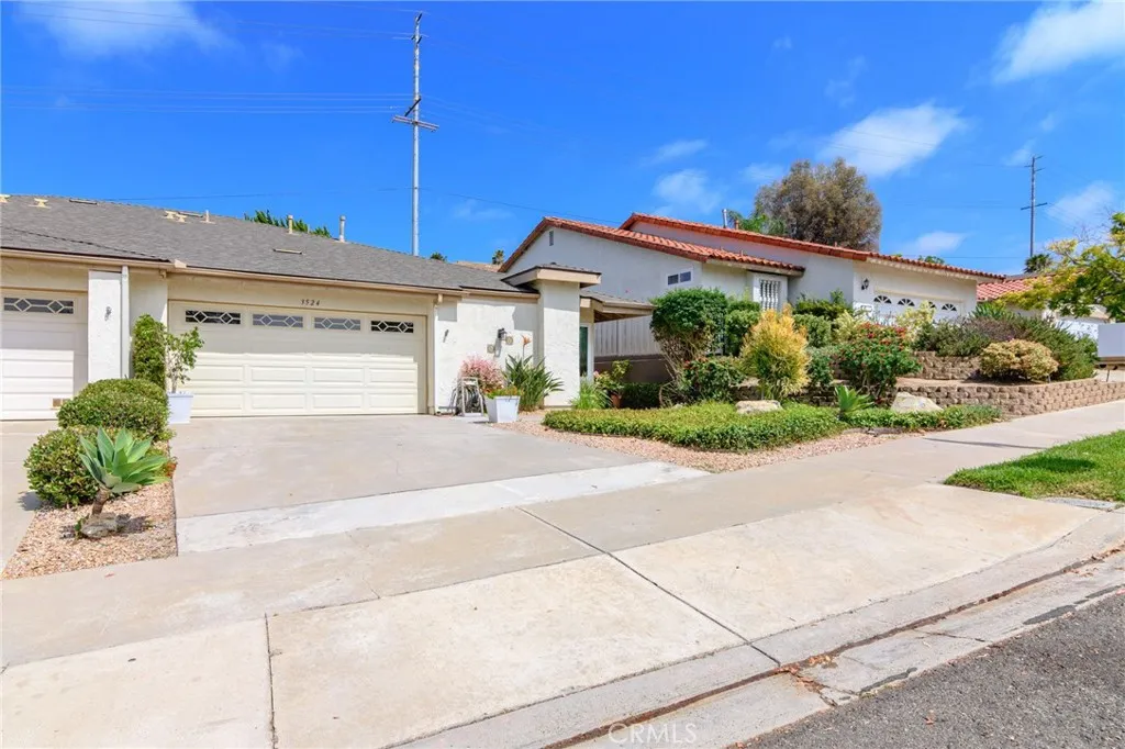 3524 Sky Haven Lane, Oceanside, CA 92056 - Photo 4 of 44, Oceanside, CA