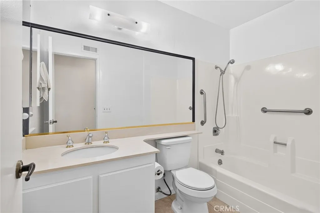 Photo #32: IG26168964 Listing: Photo #32