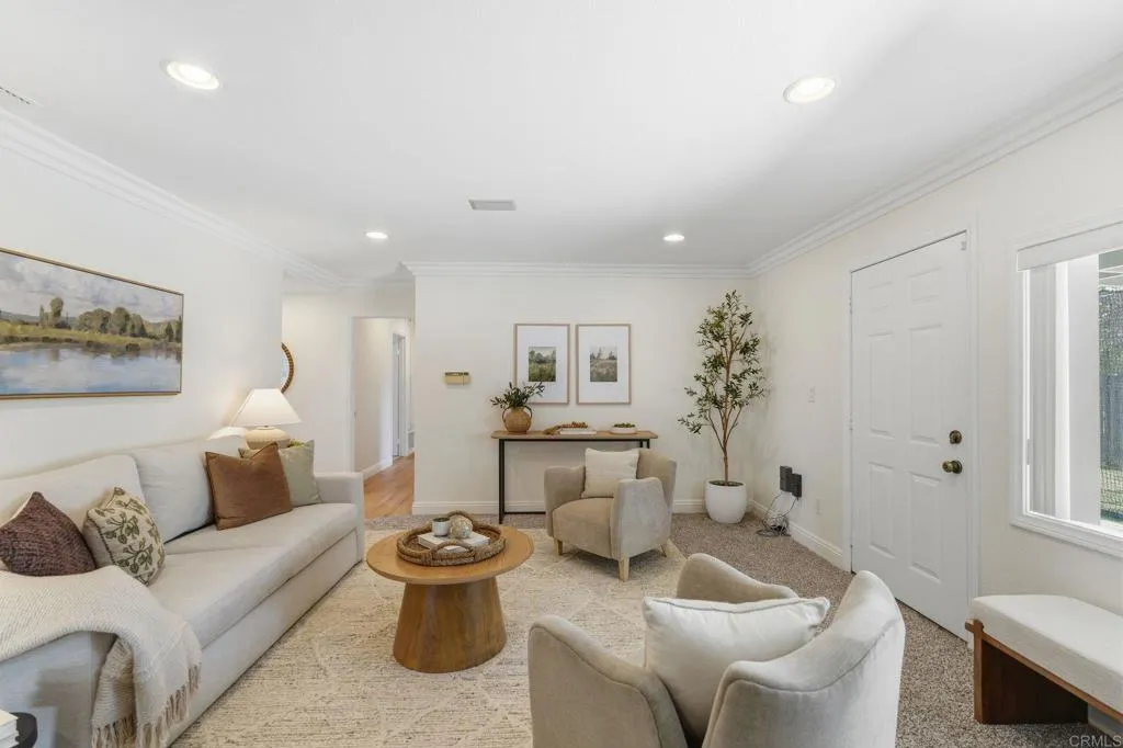 https://cdn.realtyfeed.com/cdn/127/306786179/ddf7d6e77abc08ee8ff45cb1a10cca32.webp