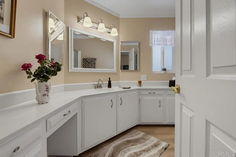 https://cdn.realtyfeed.com/cdn/127/306786189/0bd438dd0b9a6344bfb26eb85dc6ae9d.webp