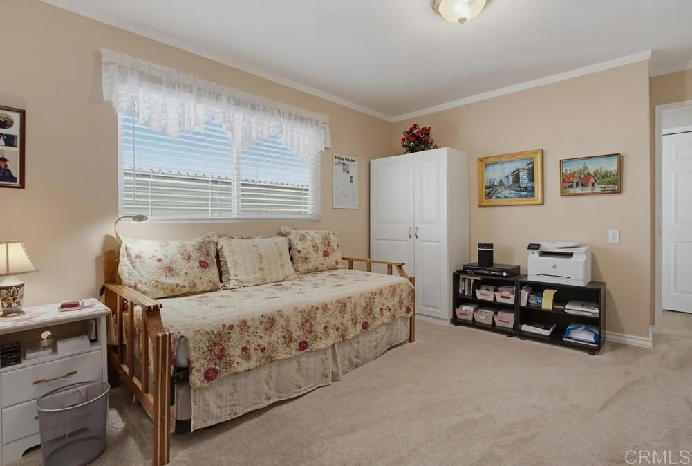 https://cdn.realtyfeed.com/cdn/127/306786189/5600d44fab766a12d1f59bd55fc8f944.webp