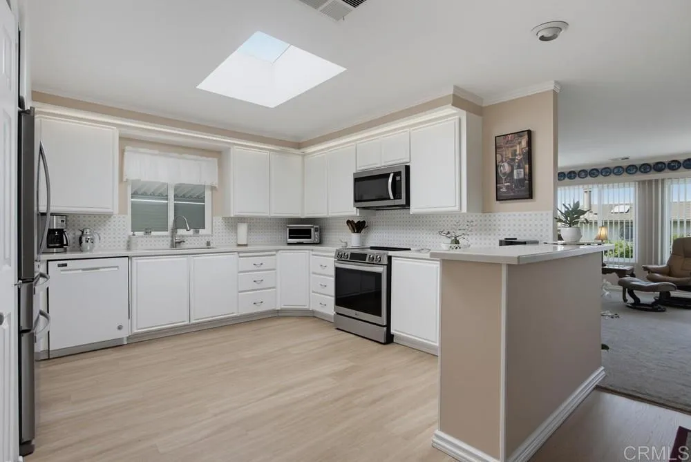 https://cdn.realtyfeed.com/cdn/127/306786189/d0280a6d5172586f8123d03a37a13f30.webp