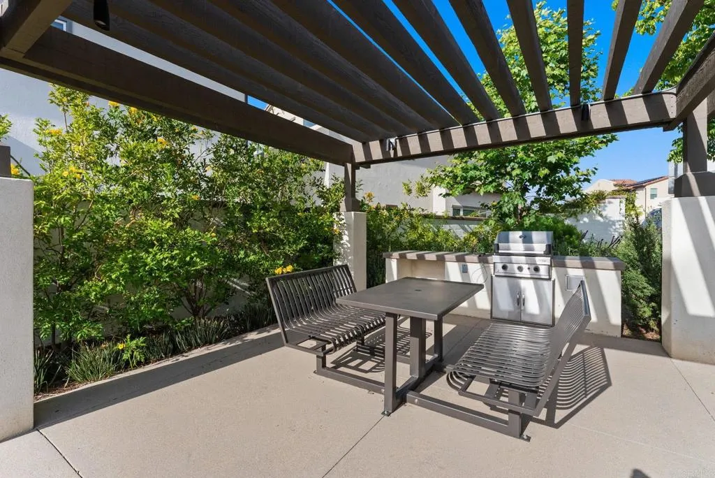https://cdn.realtyfeed.com/cdn/127/306786205/430e87bc9ce60bc84b27f71bd68ac5e9.webp