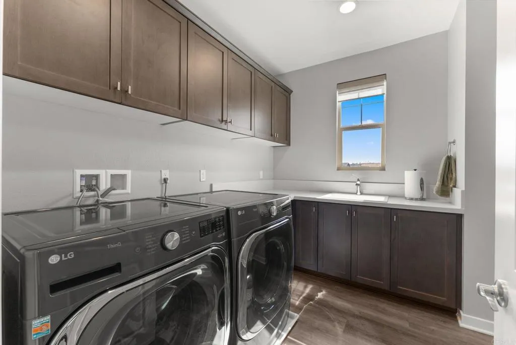 https://cdn.realtyfeed.com/cdn/127/306786205/50e5668b9d95b9c012910cdc9d08510f.webp
