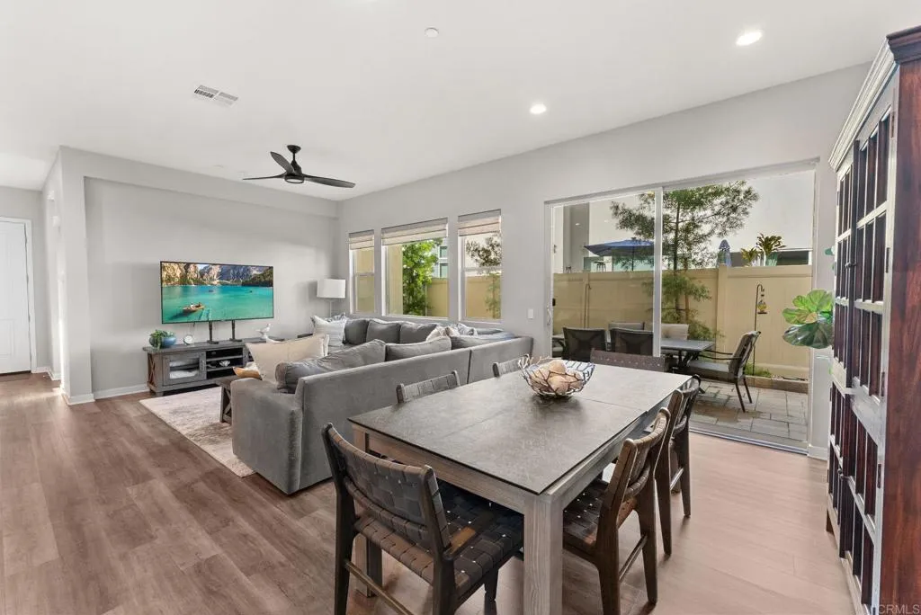 https://cdn.realtyfeed.com/cdn/127/306786205/608030eeed107fda33d7c145e9d637df.webp