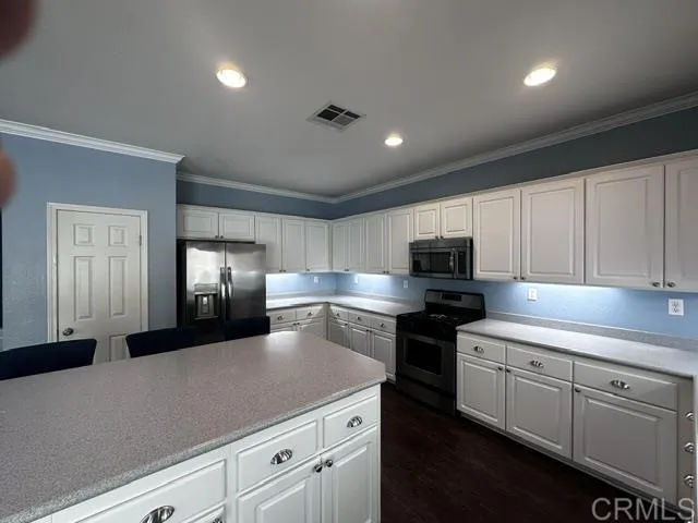 https://cdn.realtyfeed.com/cdn/127/306786208/3316aa9c2698d4d3da3ffbd453527779.webp