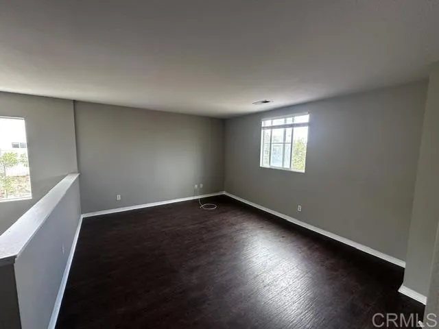 https://cdn.realtyfeed.com/cdn/127/306786208/ee05d0dd7ec691f4313a82ae789664d8.webp