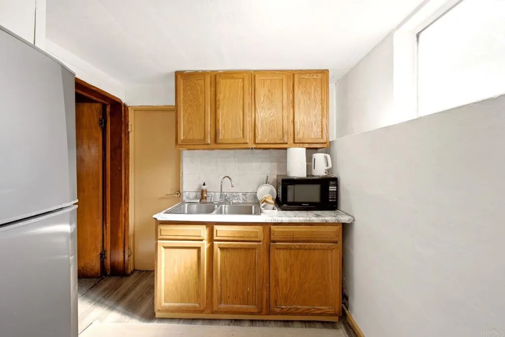 https://cdn.realtyfeed.com/cdn/127/306786210/215f901b466d7301b41cdbc0a981f72e.webp