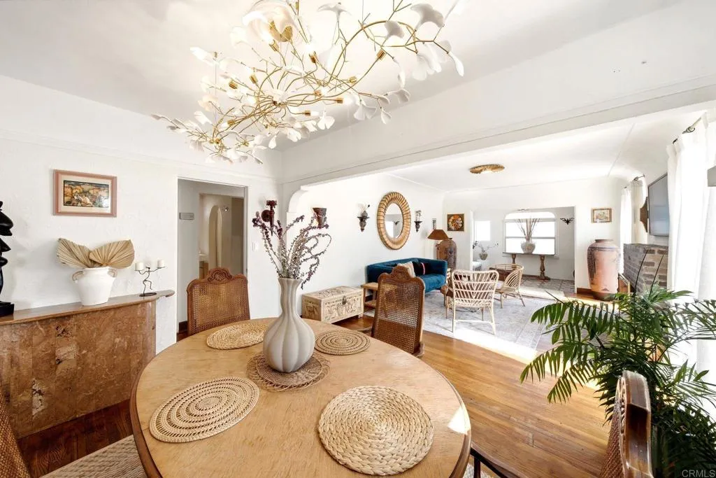 https://cdn.realtyfeed.com/cdn/127/306786210/2a7b71b16c7de2b1aca1fb84942a8863.webp