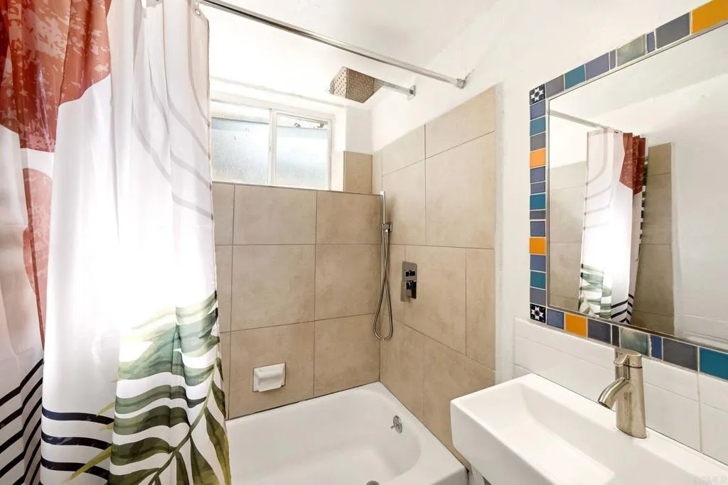 https://cdn.realtyfeed.com/cdn/127/306786210/438c24b5154e308c3900907f25600d6b.webp