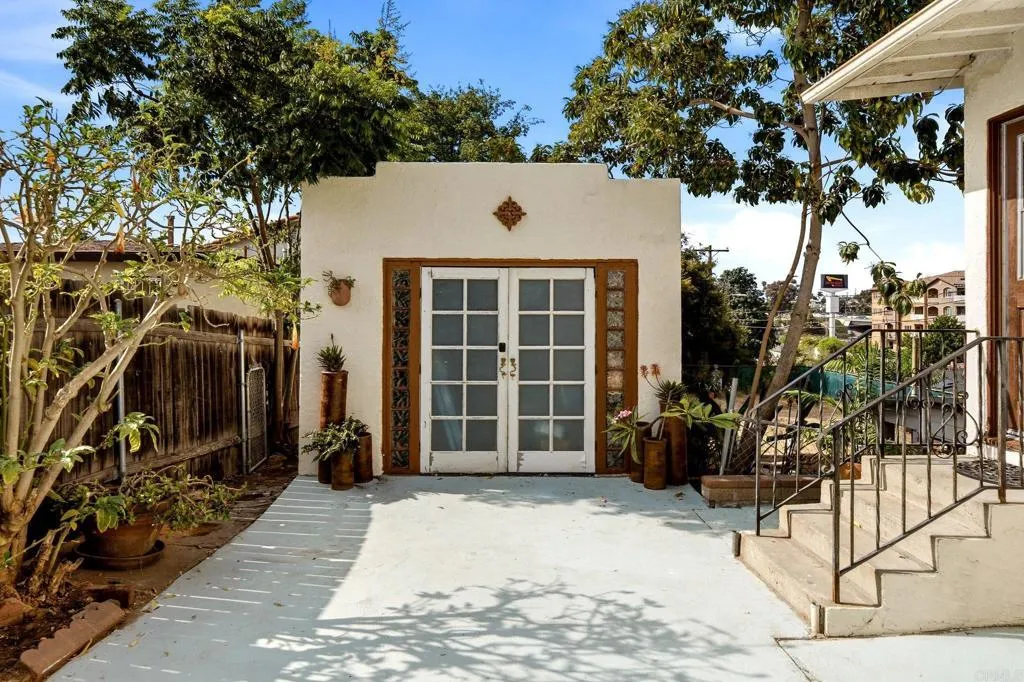 https://cdn.realtyfeed.com/cdn/127/306786210/72114aa3c04f1902bcd2efacaccb3632.webp