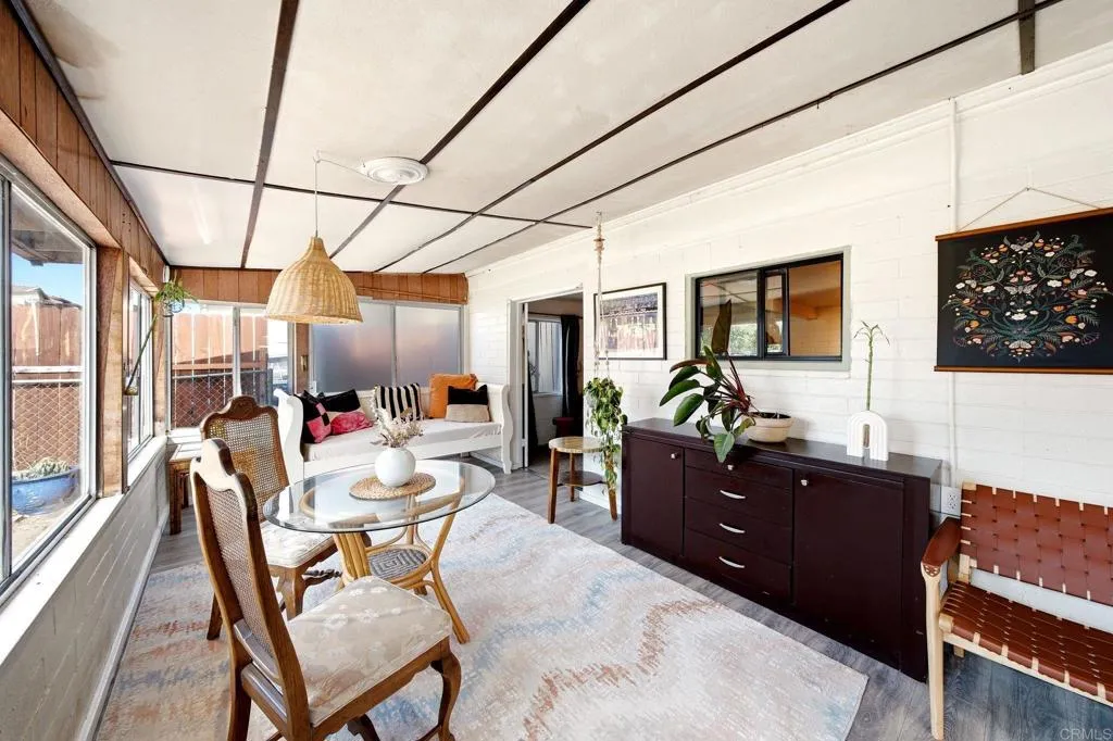 https://cdn.realtyfeed.com/cdn/127/306786210/b92780ca62ee6f66bfd57c5283909504.webp