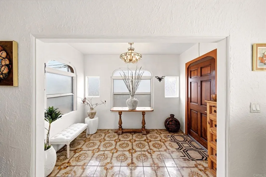 https://cdn.realtyfeed.com/cdn/127/306786210/d40156e98d4bf888490bdfb6b9734d39.webp