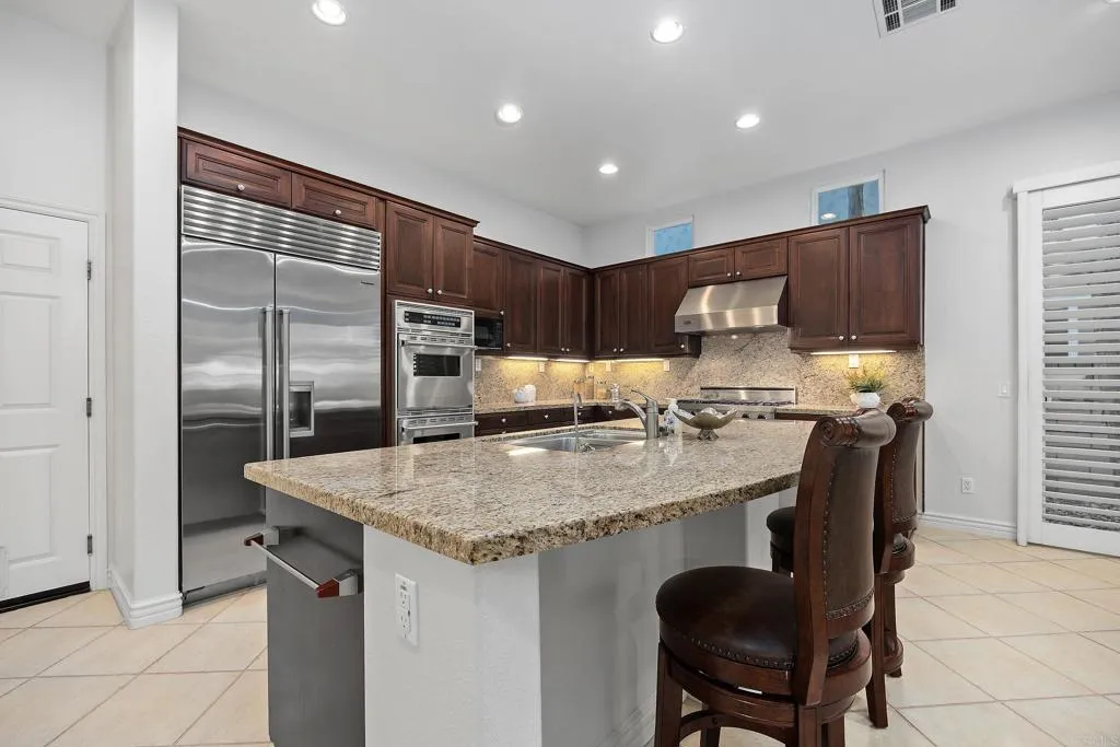 https://cdn.realtyfeed.com/cdn/127/306786212/d8e4f601cfc59f64a5c1643742358f2a.webp