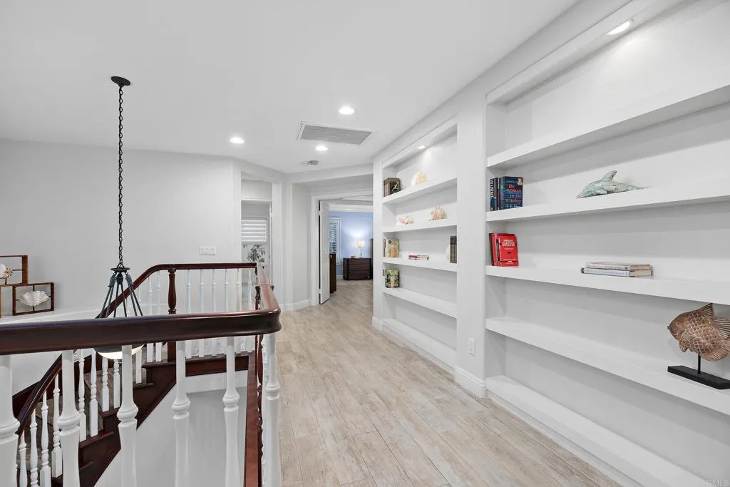 https://cdn.realtyfeed.com/cdn/127/306786212/d92e62c2ecfe91f6d3cce296d3f8d1db.webp