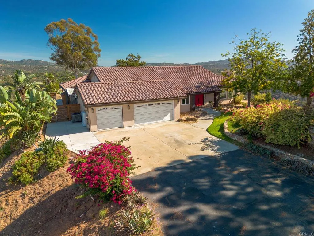 https://cdn.realtyfeed.com/cdn/127/306786214/39a963c4b0b63e60377c3c69b4d52c52.webp
