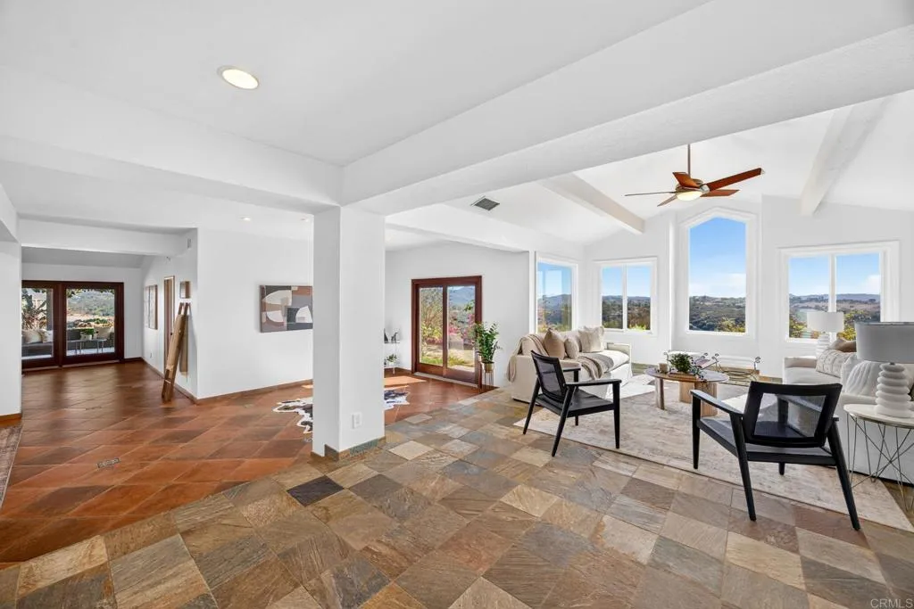 https://cdn.realtyfeed.com/cdn/127/306786214/543a9545187b8d34e63b563ba0757945.webp