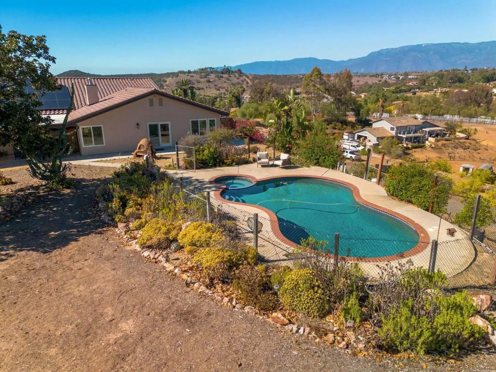 https://cdn.realtyfeed.com/cdn/127/306786214/be080d121aef3bf611072b0a65f181fb.webp
