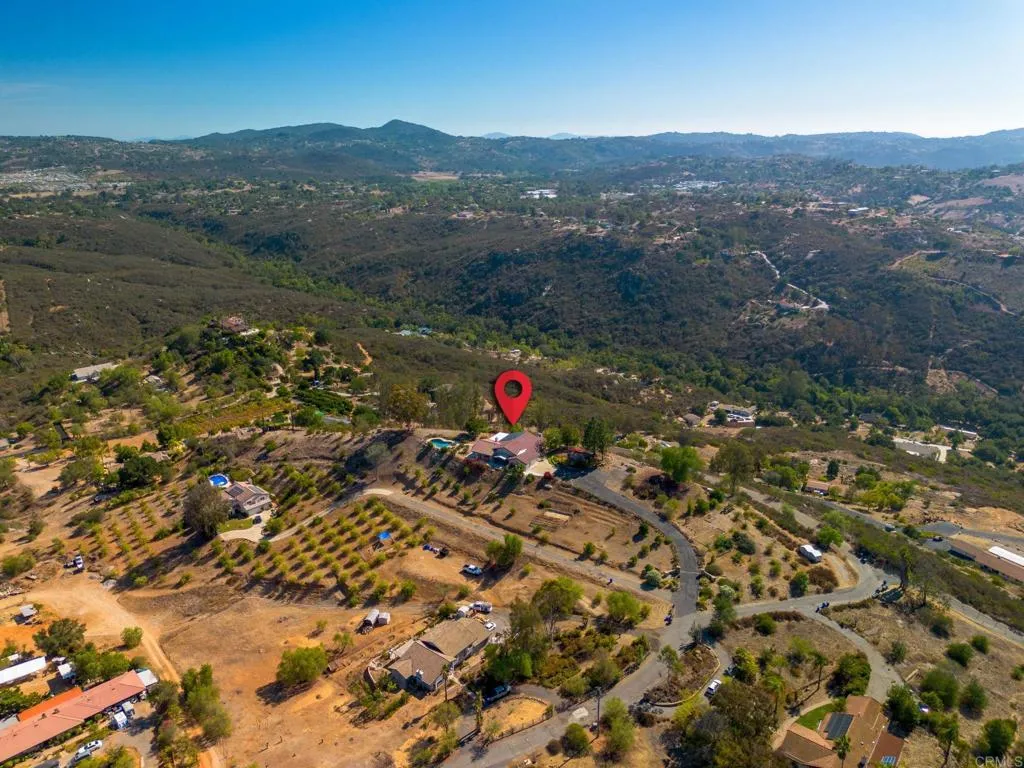 https://cdn.realtyfeed.com/cdn/127/306786214/fbedf1215c5e3d4f7848dbaafb8239e8.webp