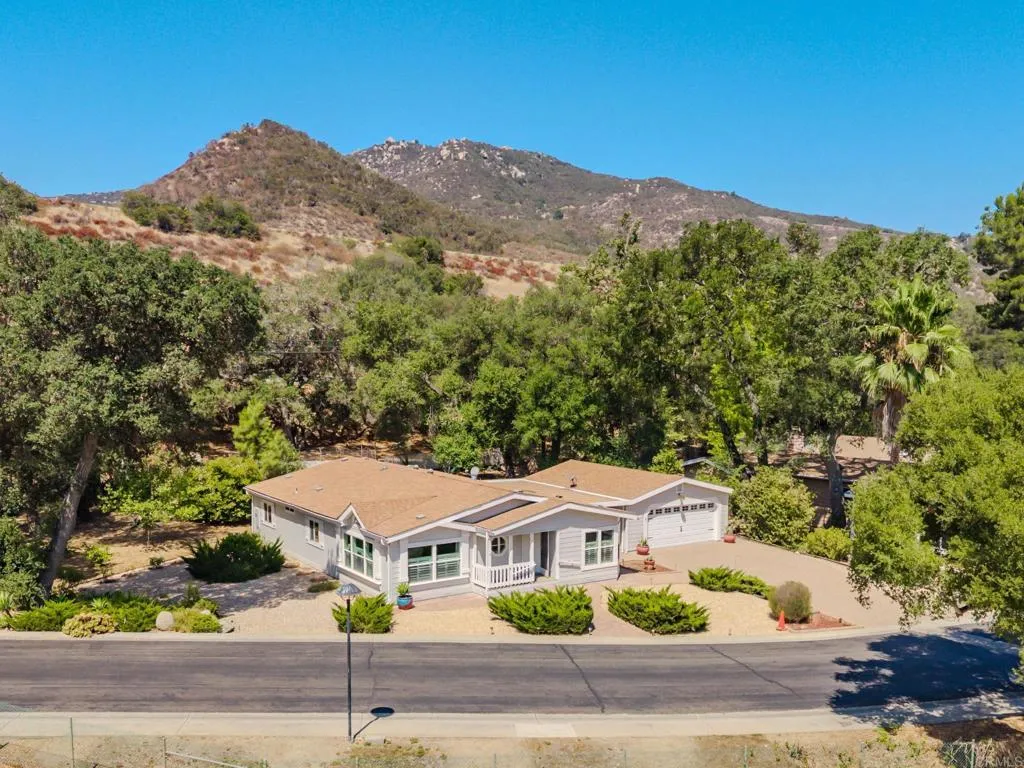 https://cdn.realtyfeed.com/cdn/127/306786268/0faed00daf7dc8dc10760663a257b2a1.webp