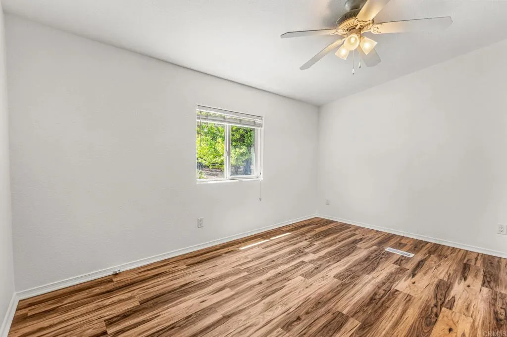 https://cdn.realtyfeed.com/cdn/127/306786268/68b436816c5329959ffec8451e4c8a47.webp