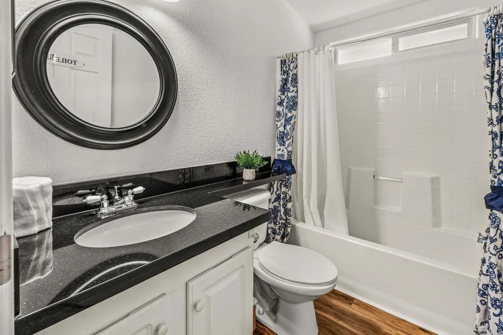https://cdn.realtyfeed.com/cdn/127/306786268/b48d3ca0305f8b3b74c9b6655fd9aaa8.webp
