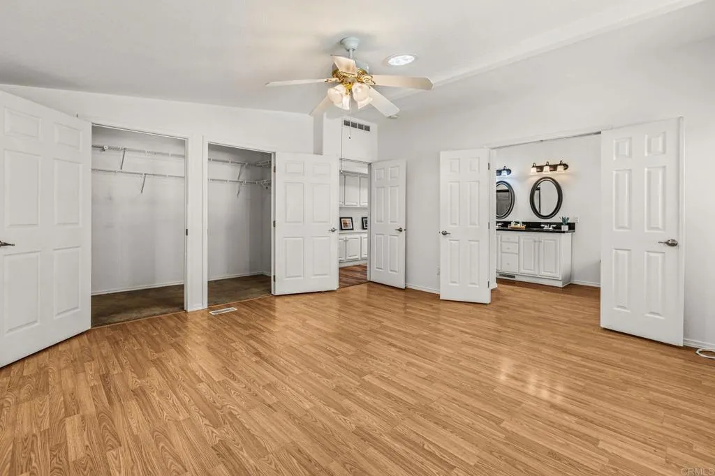 https://cdn.realtyfeed.com/cdn/127/306786268/ca118d76deb6ca99f033a3c5bbb03441.webp