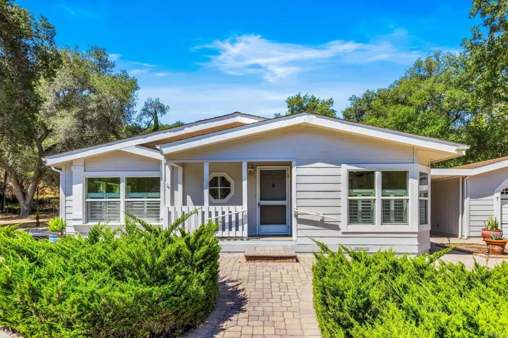https://cdn.realtyfeed.com/cdn/127/306786268/f4cf3c264c6f884642c03459ffde6309.webp
