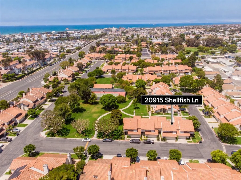 Huntington Beach, CA 92648