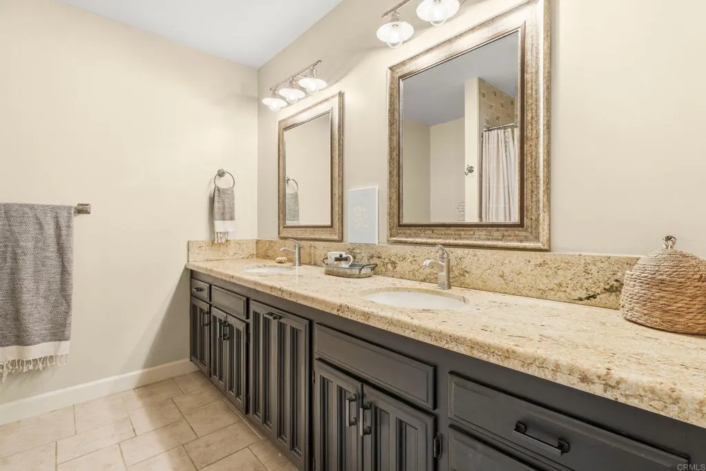 https://cdn.realtyfeed.com/cdn/127/306786373/56621d3e411706e6e6334ad86dca281c.webp