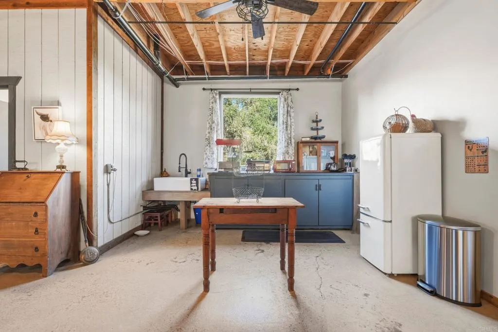 https://cdn.realtyfeed.com/cdn/127/306786373/7ba0a727f2f71a7770cb453ec3020acb.webp