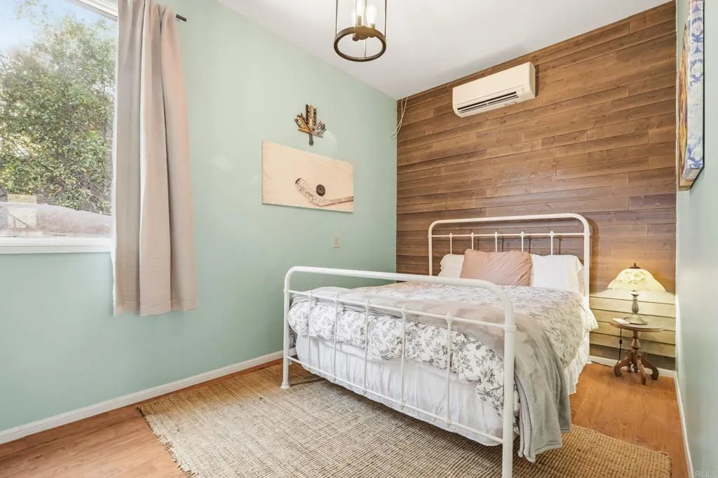 https://cdn.realtyfeed.com/cdn/127/306786373/efb9f68b5029cd2f0d57f6c045357505.webp
