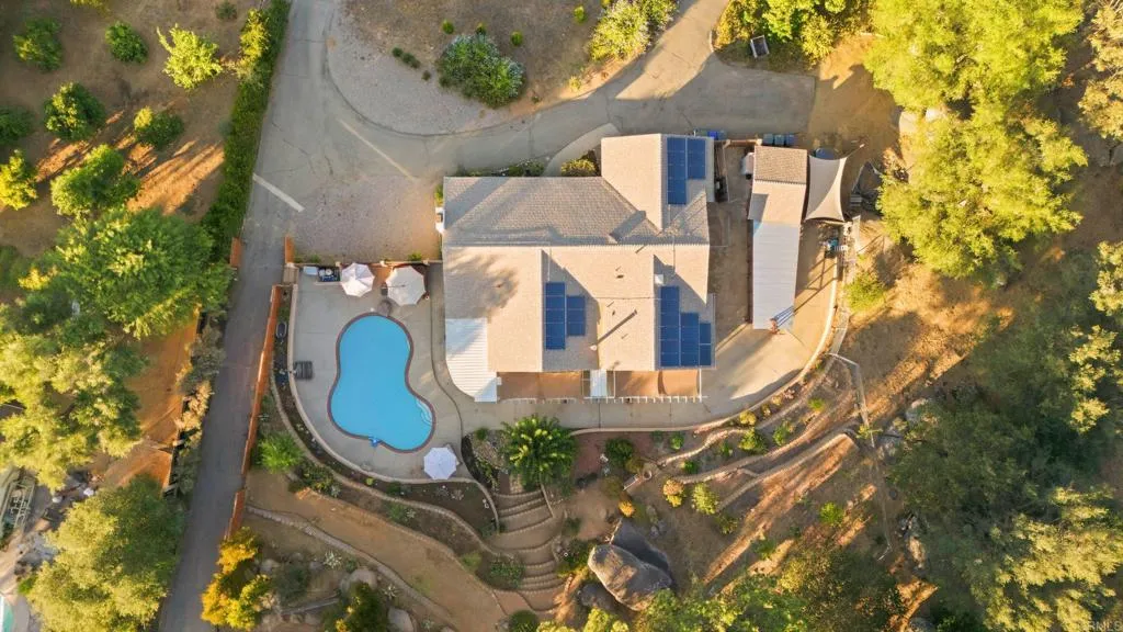 https://cdn.realtyfeed.com/cdn/127/306786373/f58decf2dc8f5a728b47c033a2176e55.webp