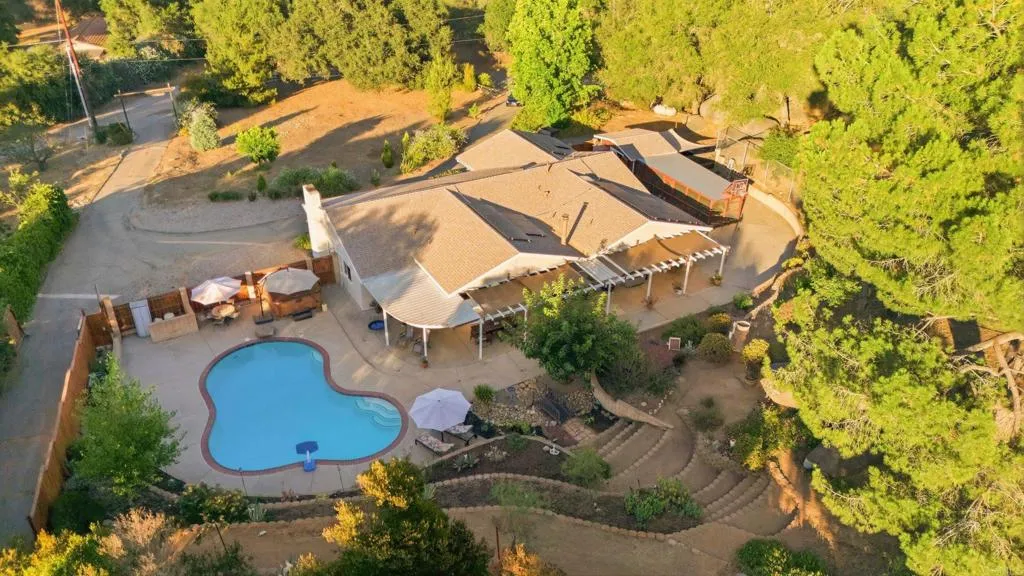 https://cdn.realtyfeed.com/cdn/127/306786373/fad01a024104411f55e8e2da5557104f.webp