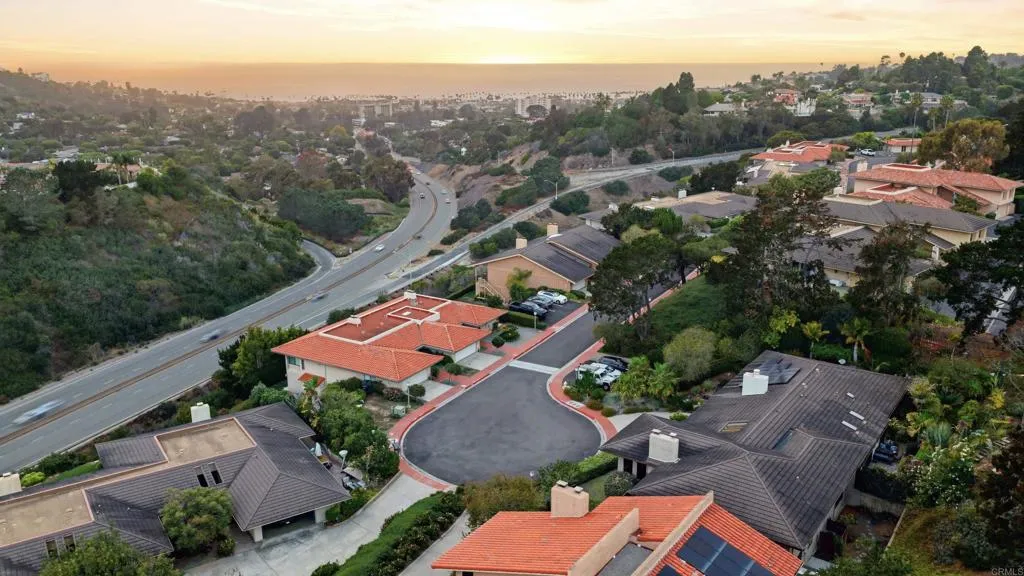 7643 Caminito Coromandel, La Jolla, CA 92037 - Photo 3 of 36, La Jolla, CA
