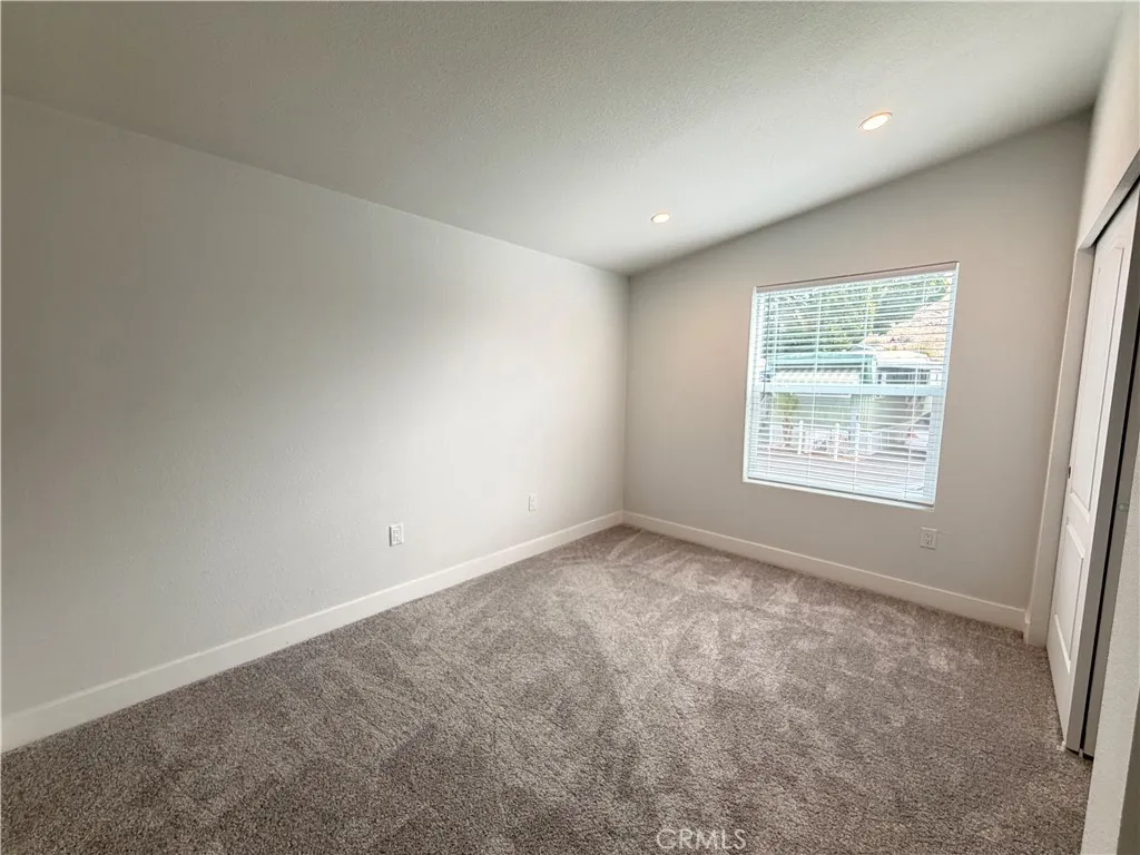 https://cdn.realtyfeed.com/cdn/127/306786399/acd155bb11a749b2593c50e4df032808.webp