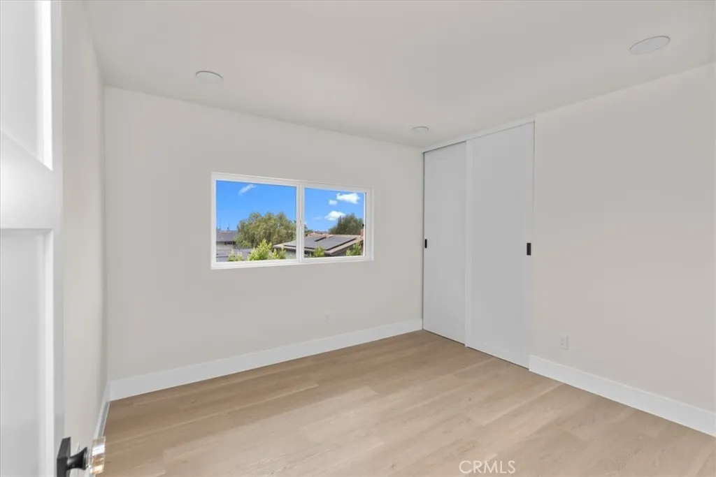 https://cdn.realtyfeed.com/cdn/127/306786443/426b63dd7dfd22cb58d1f7df414a4570.webp