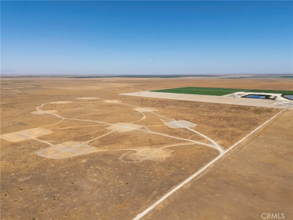 5 Gun Club Rd., Delano, CA 90083 - Photo 3 of 10, Delano, CA