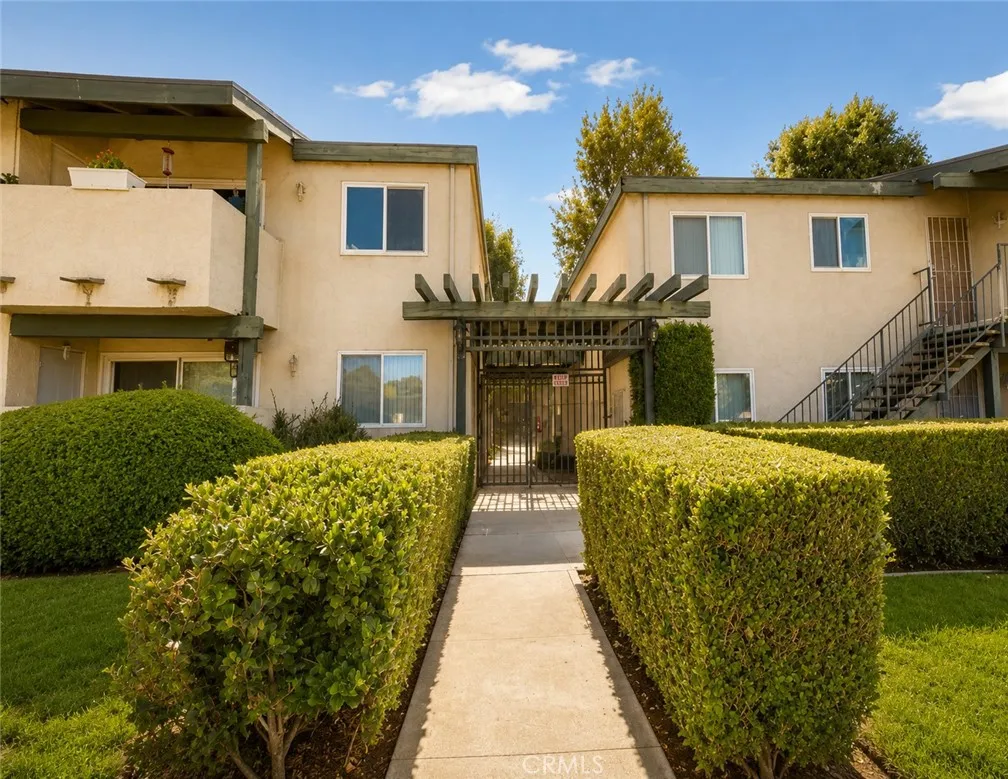 Granada Hills, CA 91344