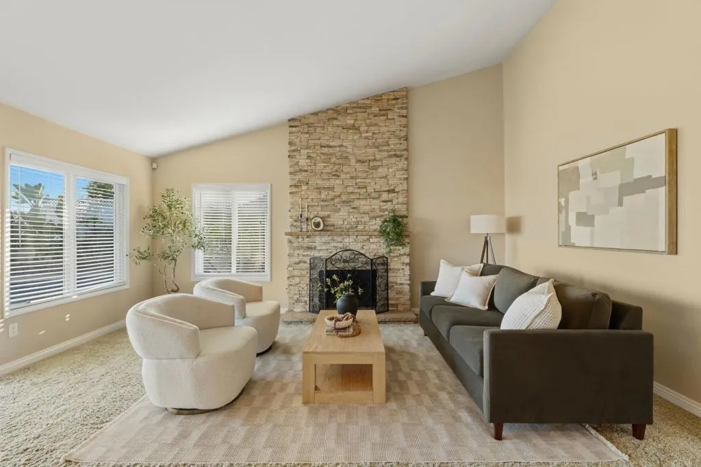 https://cdn.realtyfeed.com/cdn/127/306786478/1a3b6d31745f860ac0a18a30b915d569.webp