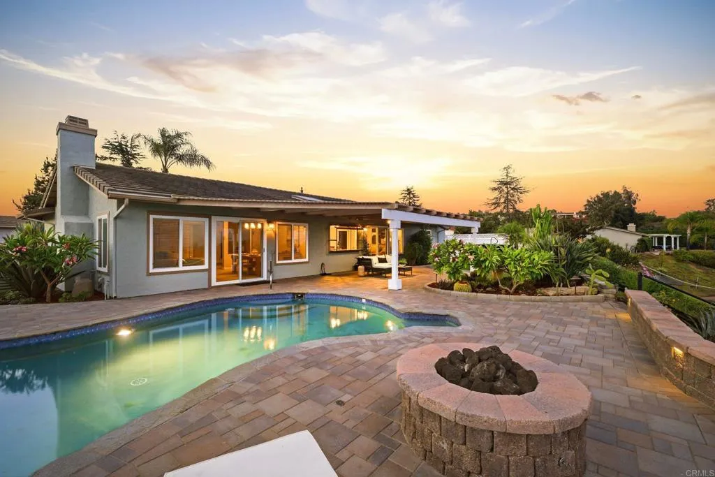 https://cdn.realtyfeed.com/cdn/127/306786478/ebd5ca9ba57f100b014ae7812ca103cd.webp