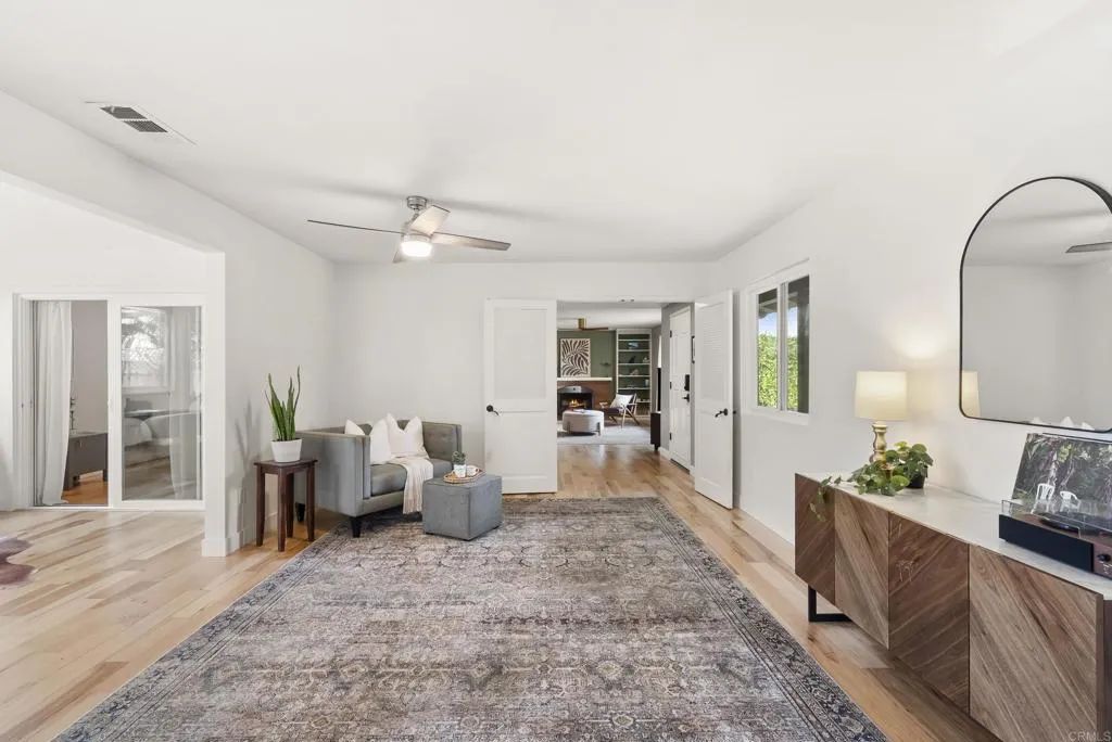 https://cdn.realtyfeed.com/cdn/127/306786499/0f44ec3037aea745b97722eb8846d8a4.webp