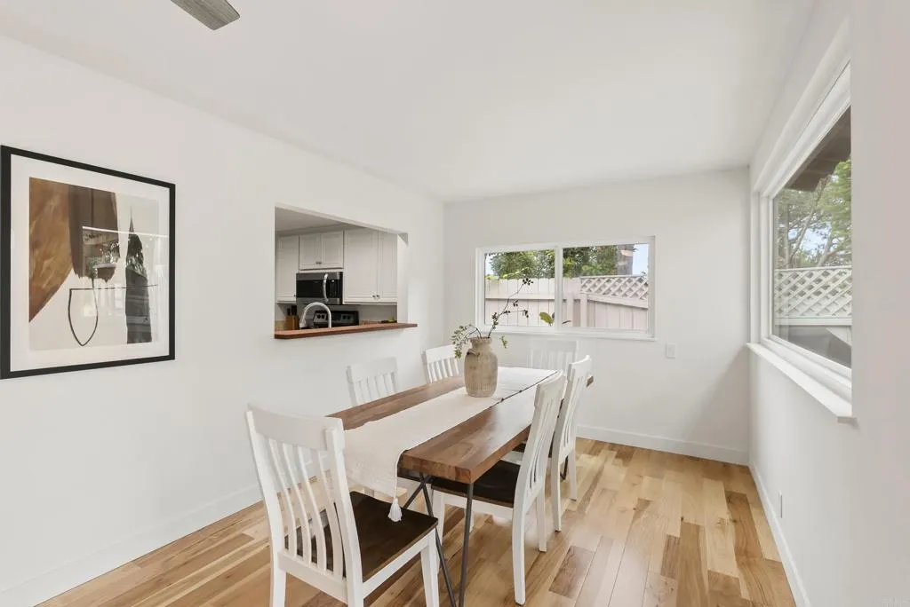 https://cdn.realtyfeed.com/cdn/127/306786499/eabaf517a8b6064ee58ab93e02d81f16.webp