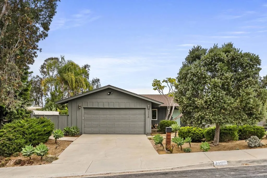 https://cdn.realtyfeed.com/cdn/127/306786499/f6803d47d92934c3e353fe79a7cffcb5.webp