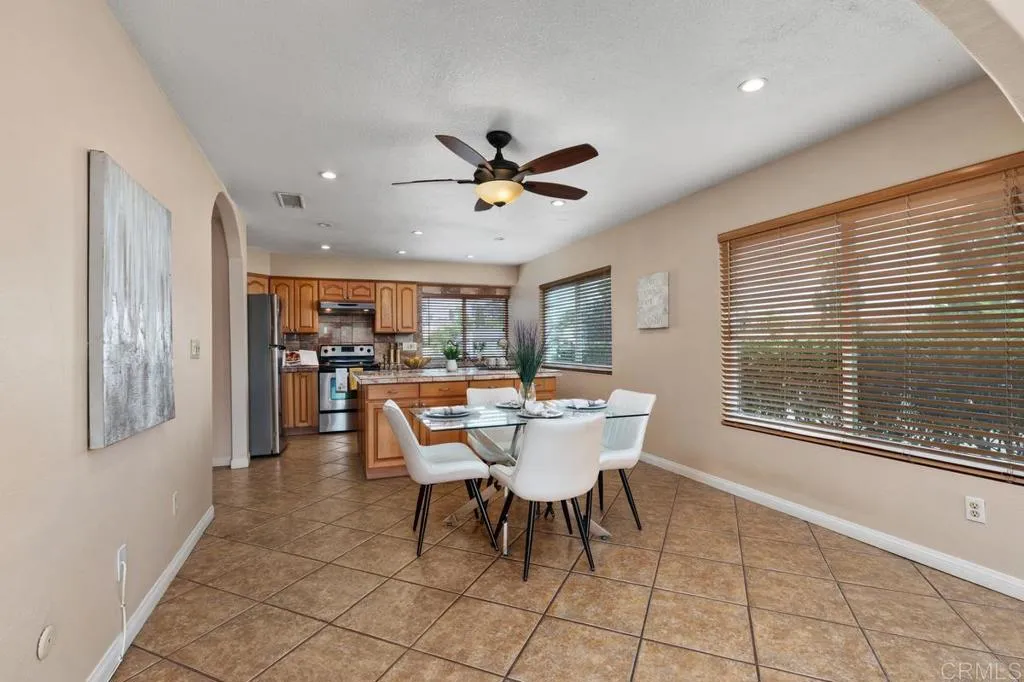 https://cdn.realtyfeed.com/cdn/127/306786501/1523bb9453a437093ae39d4fb98954db.webp