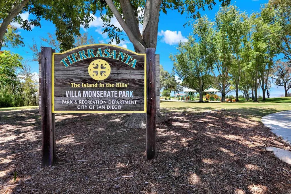 https://cdn.realtyfeed.com/cdn/127/306786501/f1c2fd72d4befbe3a9d95adadb73a6f4.webp